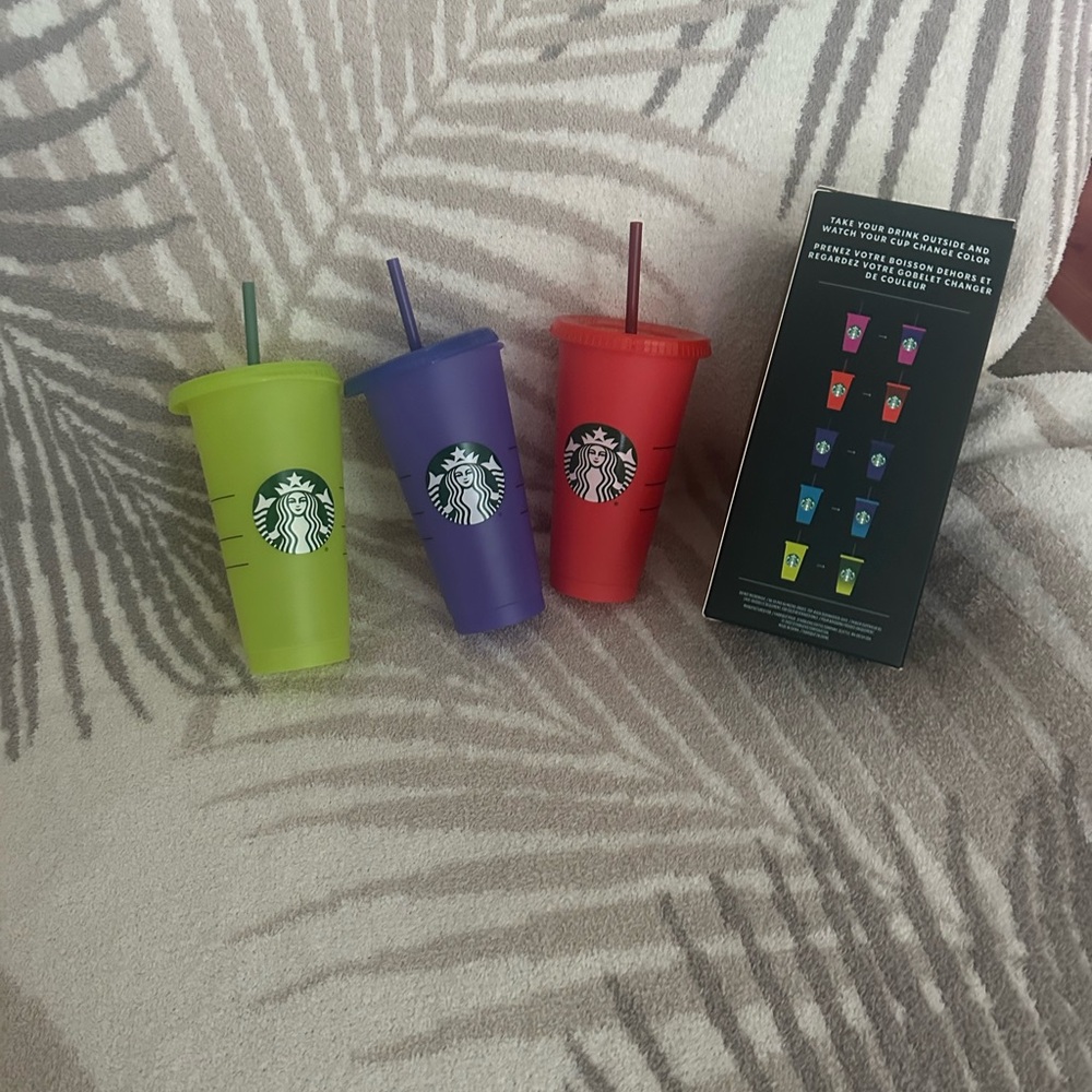 Starbucks Color Changing Cups *Hard to find*